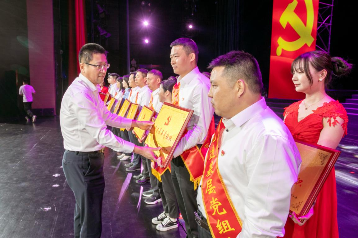 圖片1 圖片1